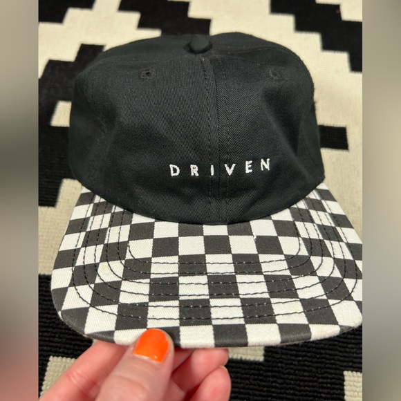 ART CLASS, kid’s “Driven” hat!! - Picture 6 of 6